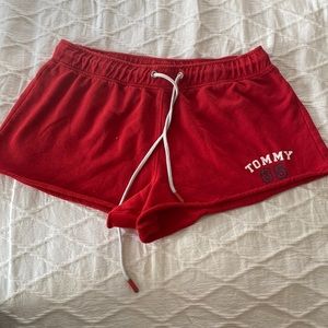 TOMMY HILFIGER SHORTS medium